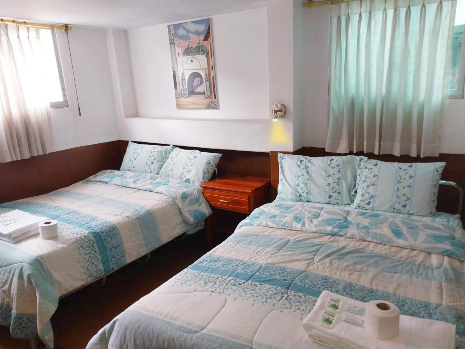 Hostal Benalcazar Quito Exteriér fotografie